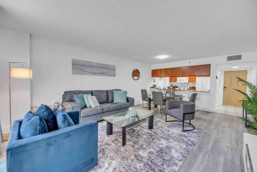 Apartment Spacious 1bedroom Unit Brickell-free Parking