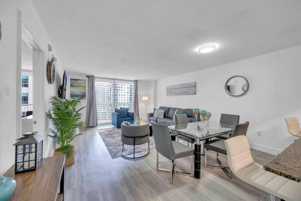 Spacious 1bedroom Unit Brickell-free Parking Miami