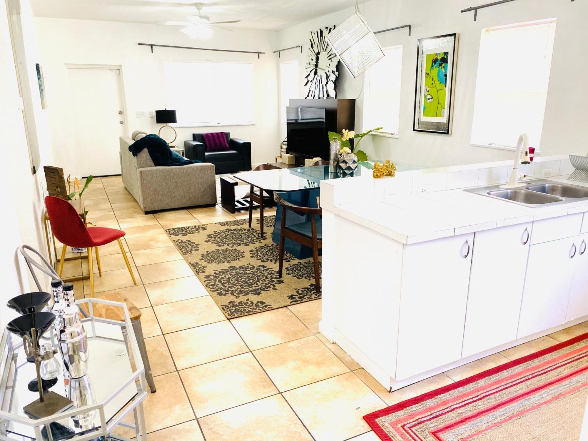 Xanadu 10 Mins To South Beach! 3 Bedroom Miami
