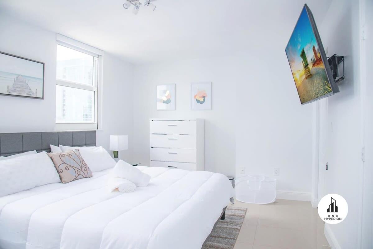 Bnb Hyperion - Luxe 3b W City & Ocean Views Ferienhaus