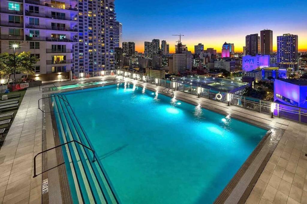 Appartement Tranquil Rooftop Escape Studio Apt *
