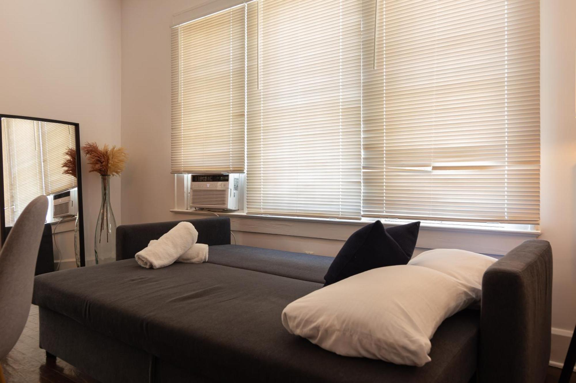 Two Bedroom - Heart Of Wynwood & Edgewater - Private Parking Spot