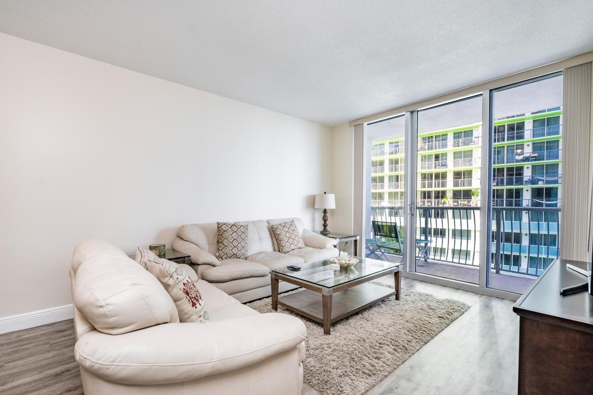 1 Bedroom Opera Tower - Edgewater * Miami