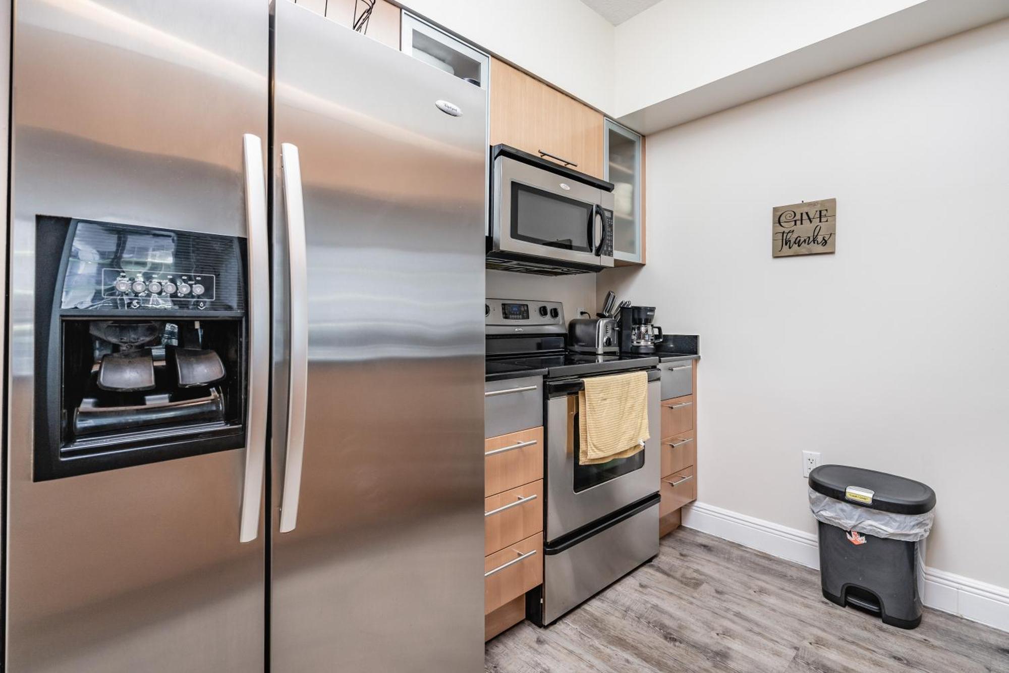Apartment 1 Bedroom Opera Tower - Edgewater