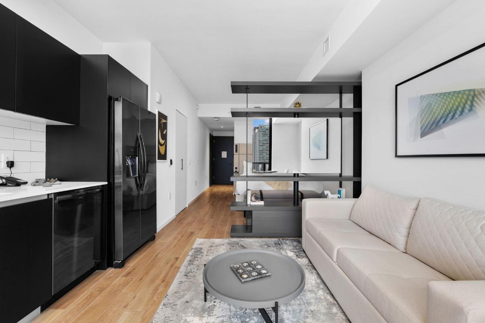 Apartment Studio With Amazing City View At Downtown *