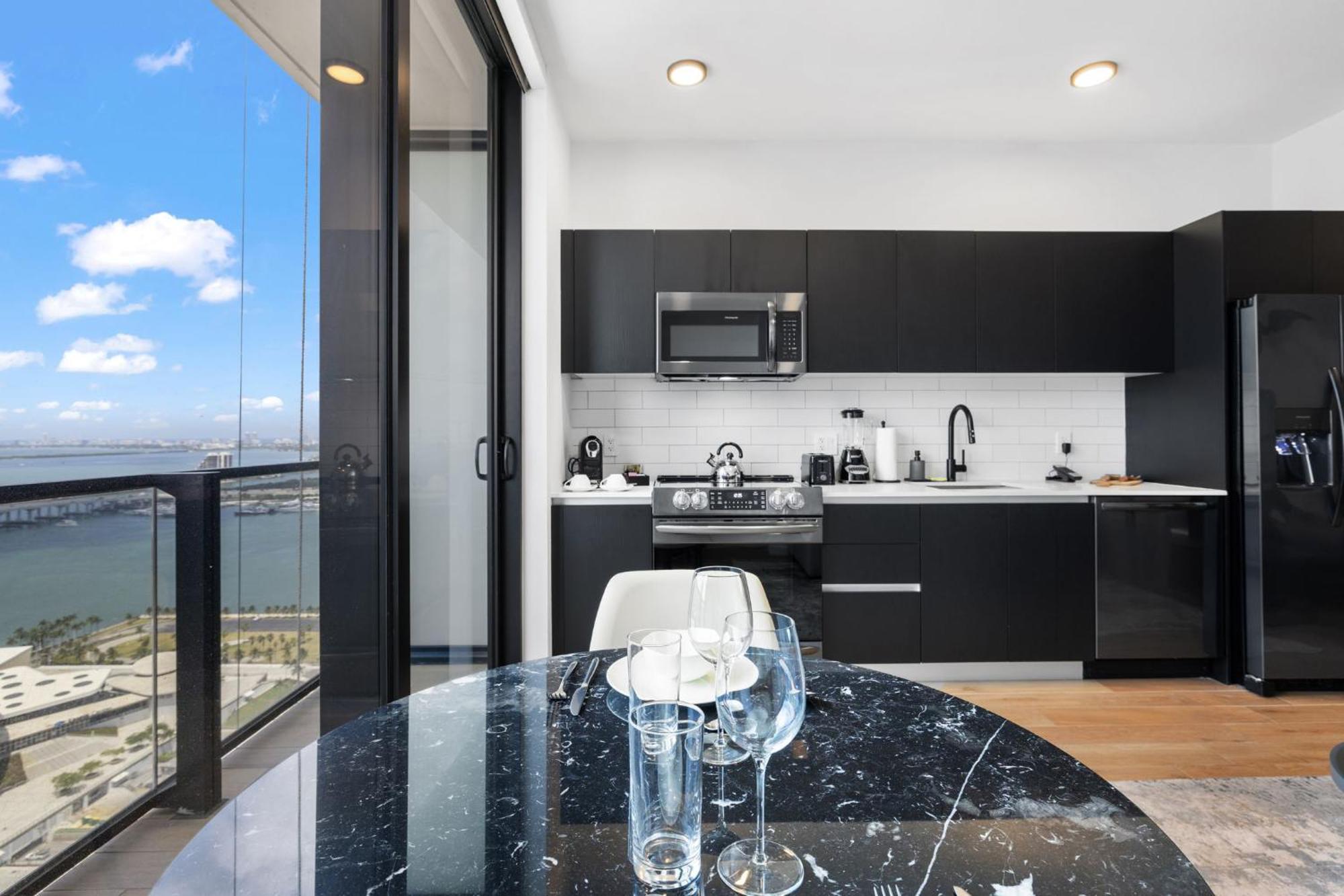 Apartment Studio With Amazing City View At Downtown Miami