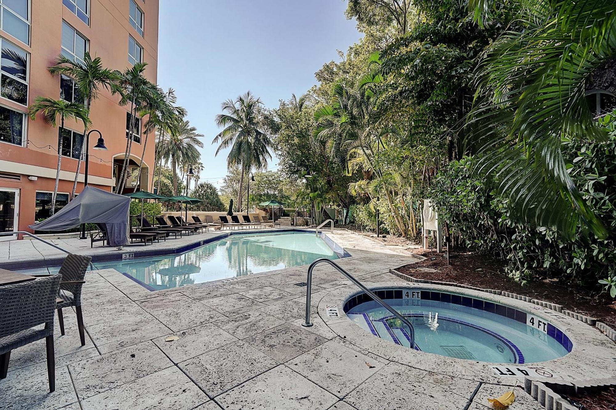 Coconut Grove Beauty 1 Bedroom Bayview With Free Parking Miami