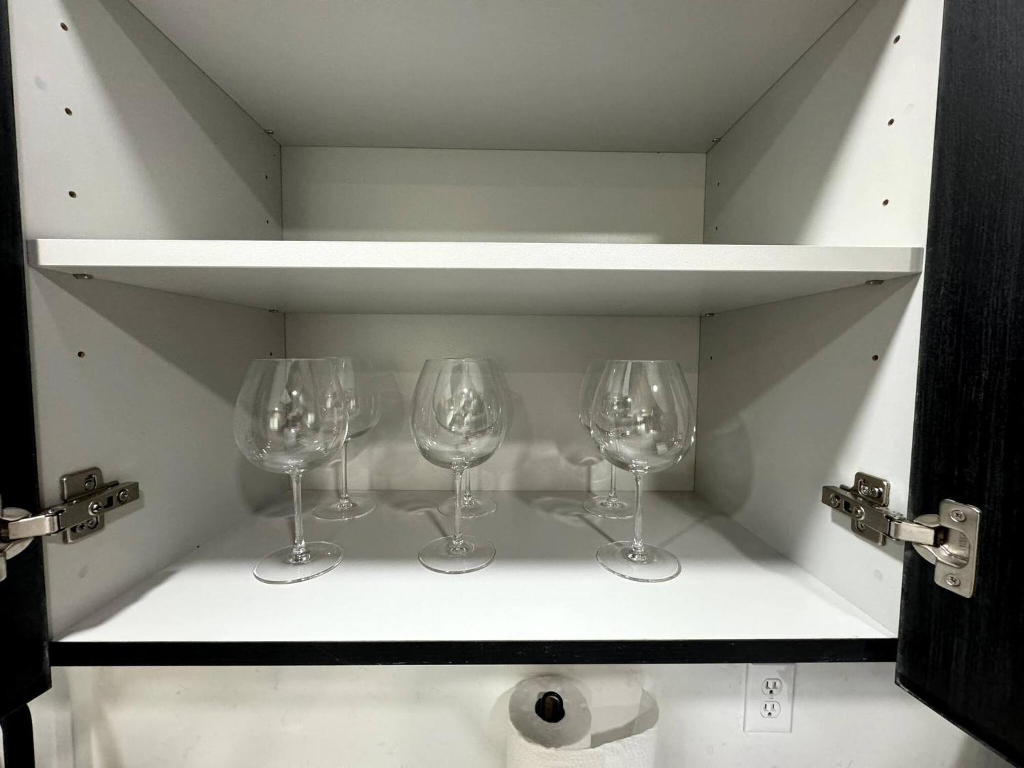 Apartment Stylish Serenity: Wynwood Oasis Retreat Miami