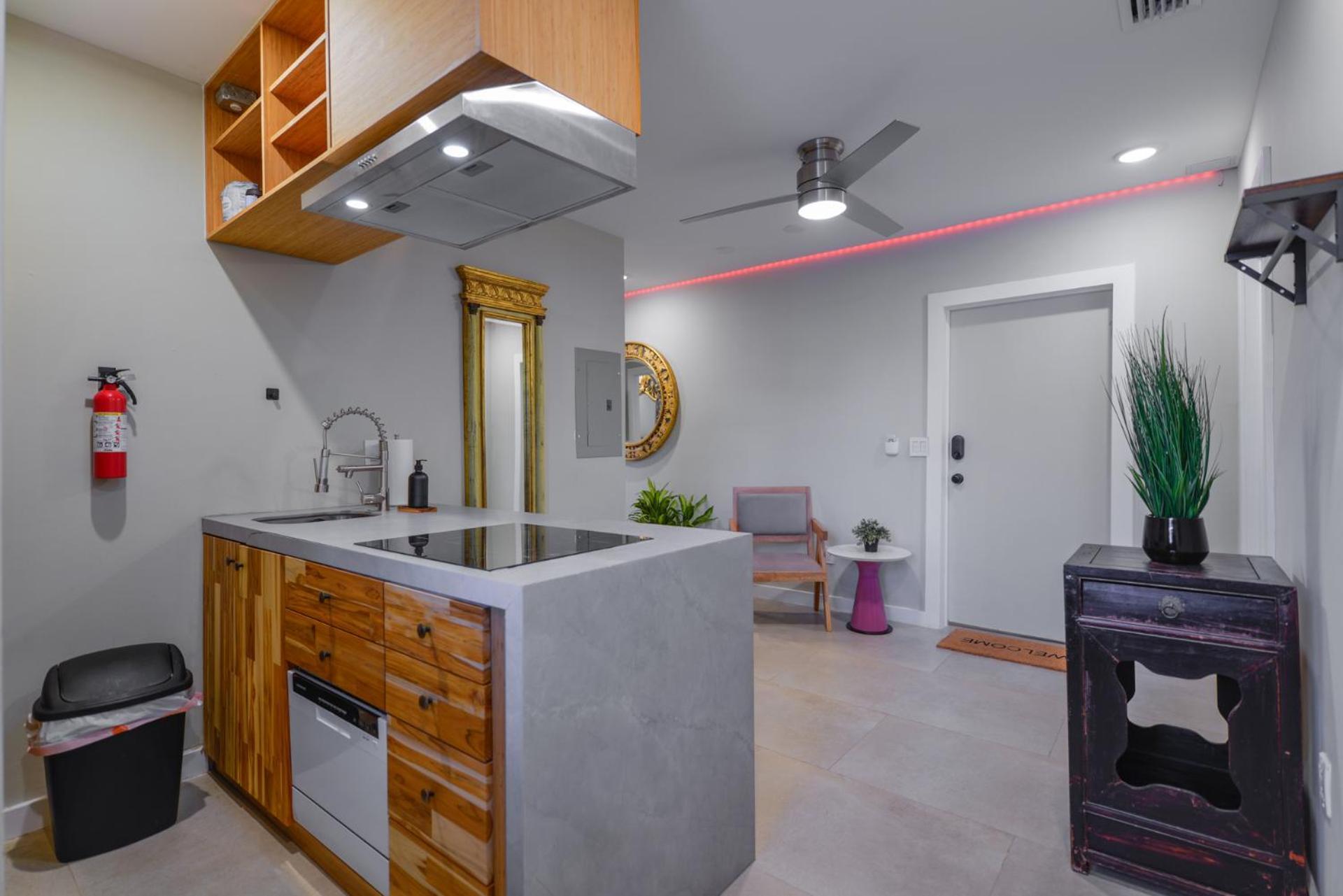 Apartment Incredible Comfort: Awesome With Parking