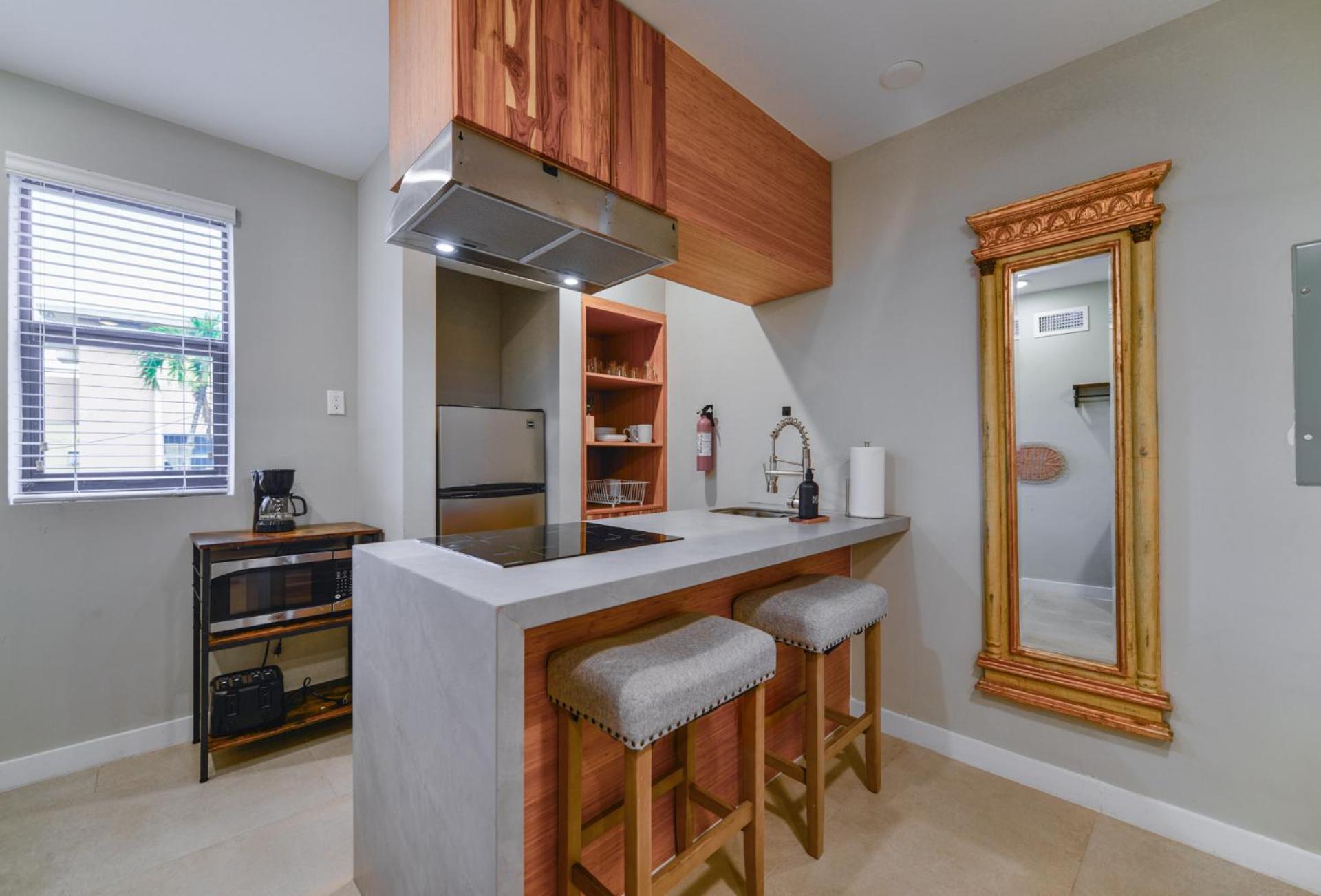 Incredible Comfort: Awesome With Parking Apartment *
