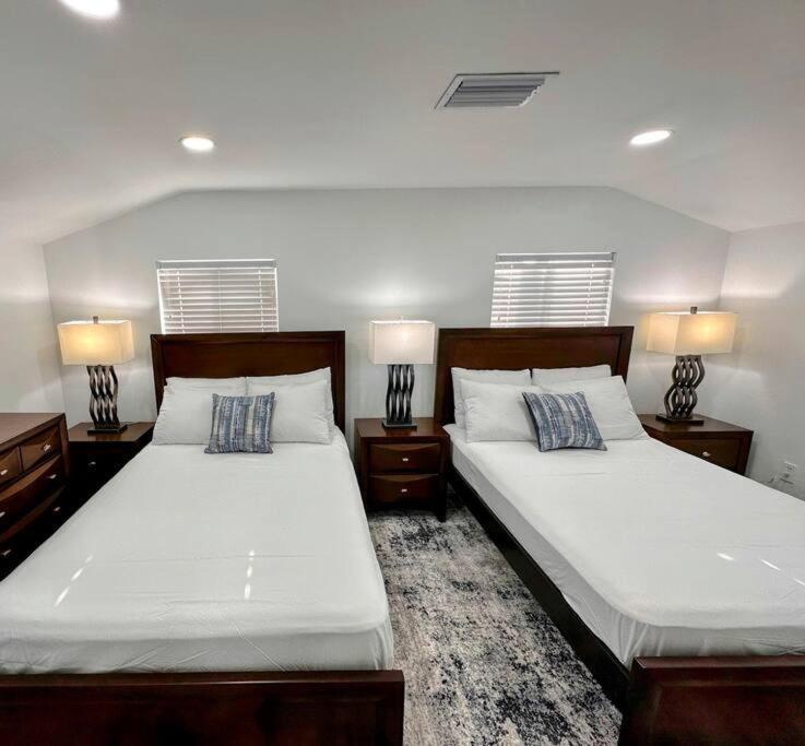 Entire 3/1 House Near Wynwood! Miami