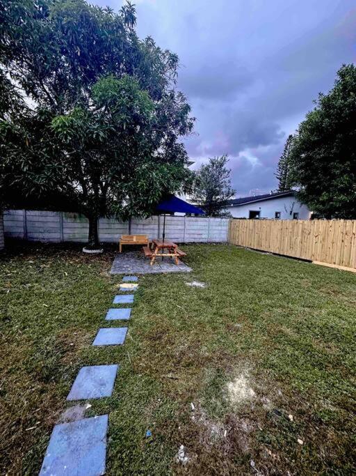Entire 3/1 House Near Wynwood! * Miami