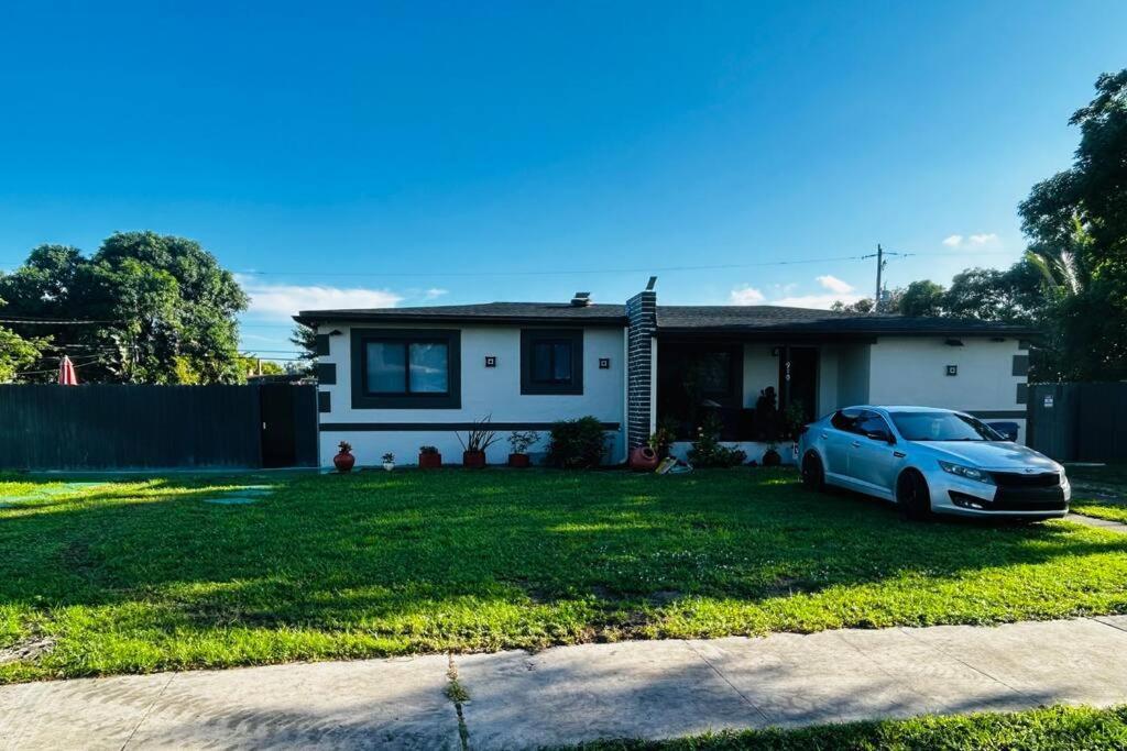 Cozy Apartment, With Separate Entrance Appartement Miami