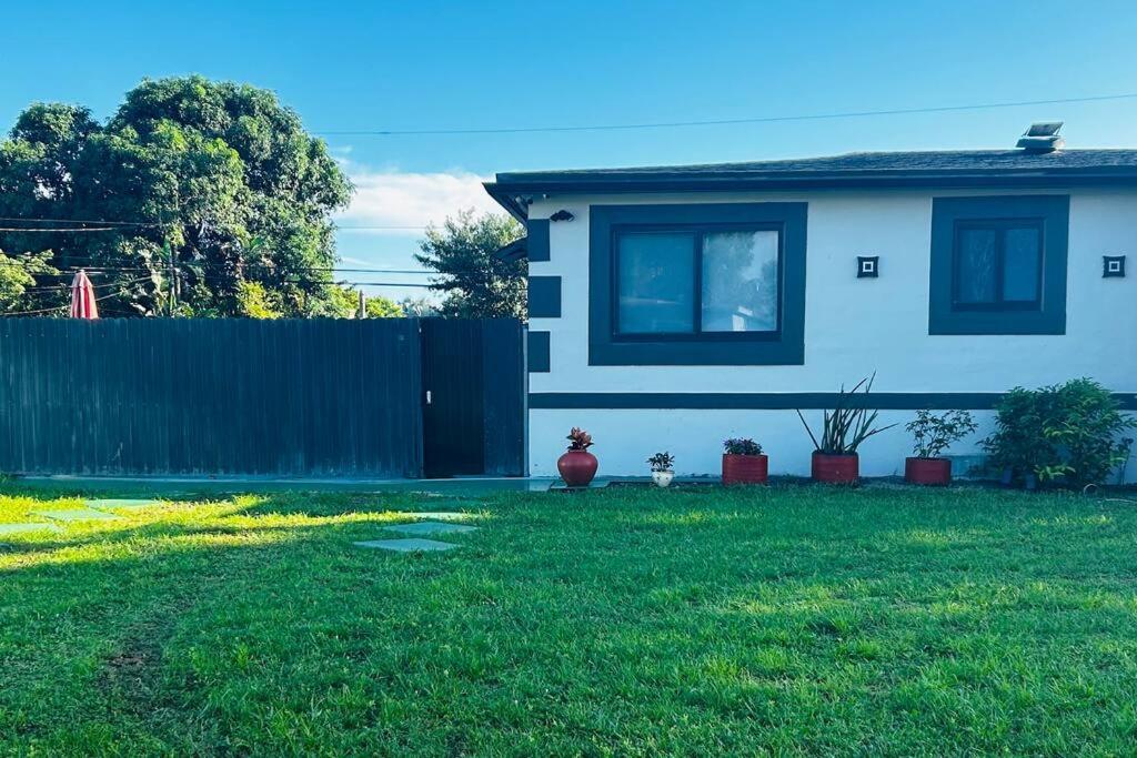 Cozy Apartment, With Separate Entrance Miami