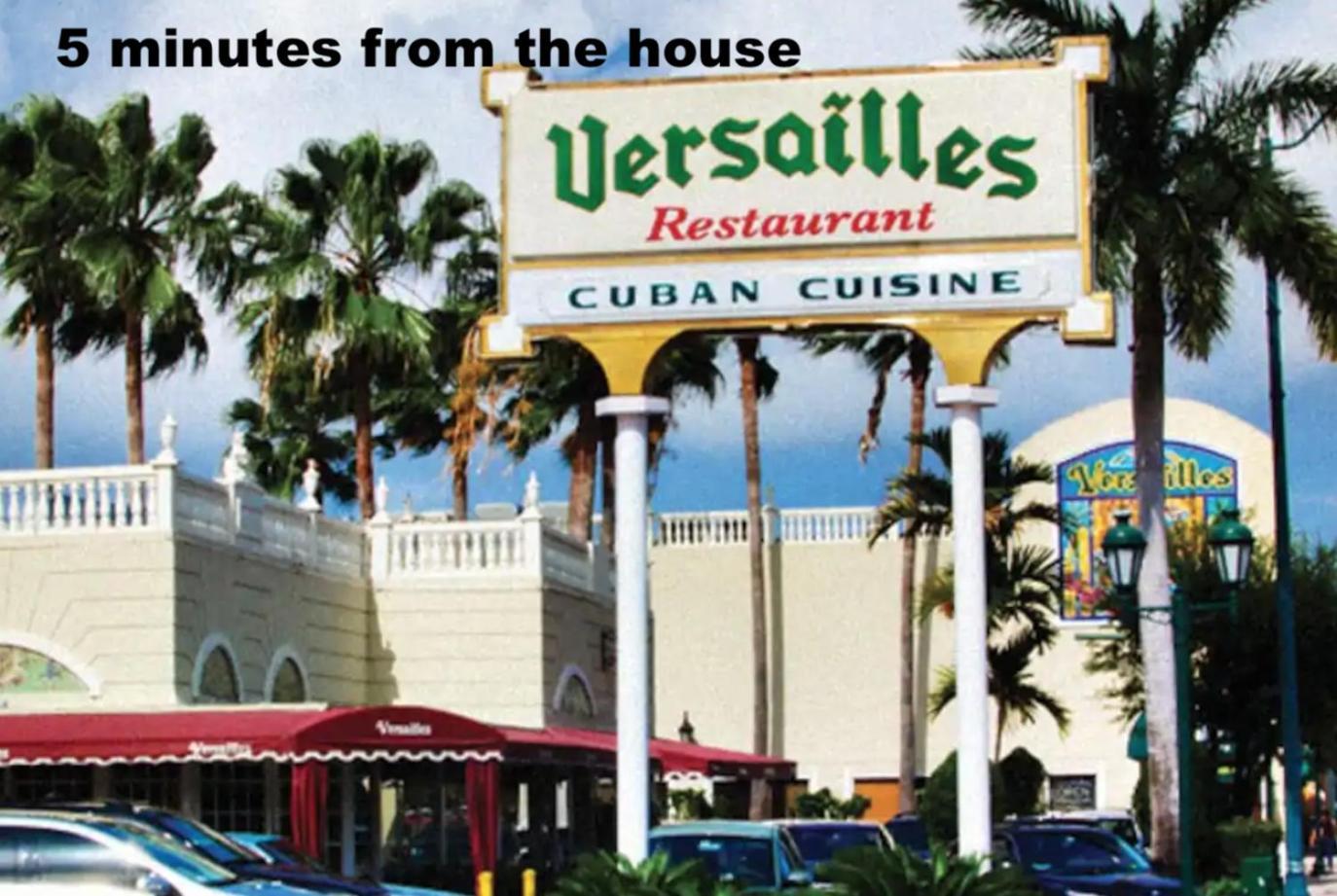 B6 Value On Private Bedroom With Private Bathroom In Little Havana, Miami