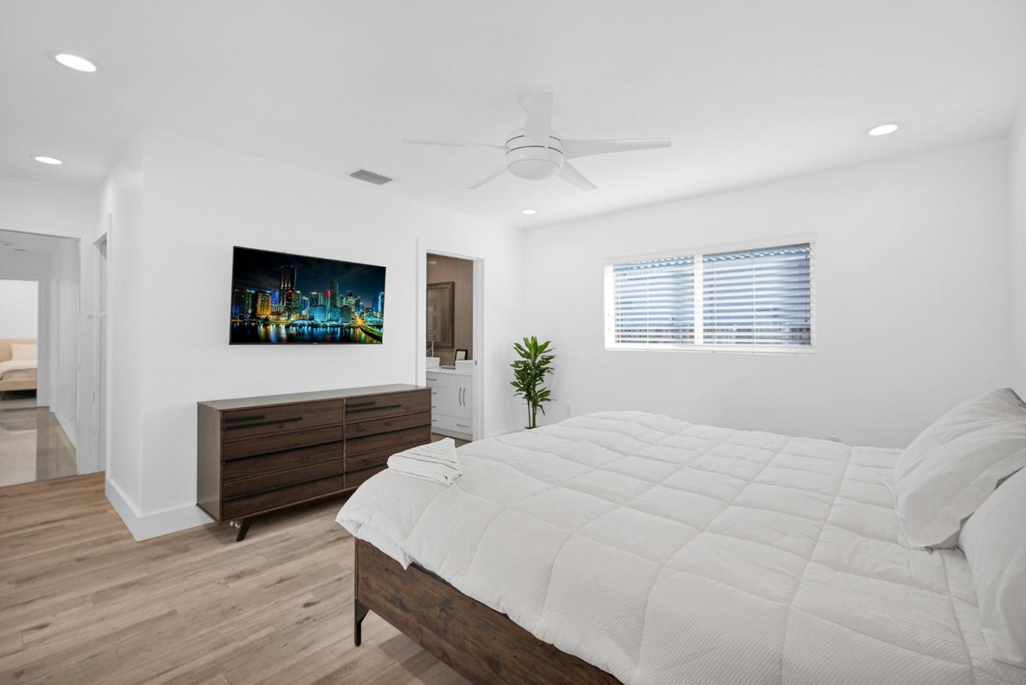 Villa Capri Aventura 4 Bed Miami