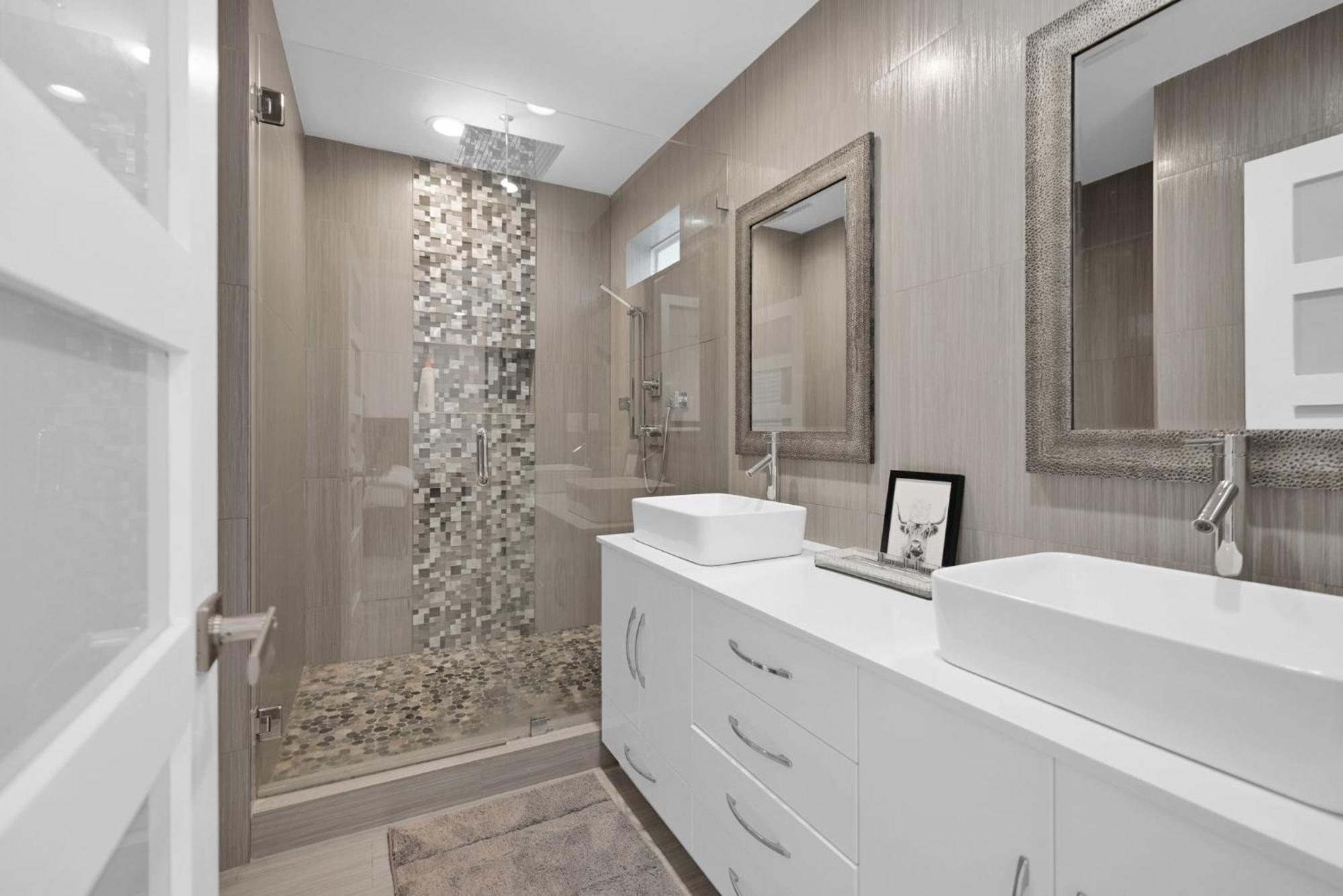 Capri Aventura 4 Bed Villa Miami