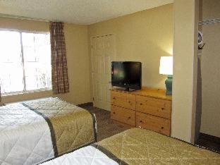 Extended America - - Airport - Blue Lagoon Hotel 2*