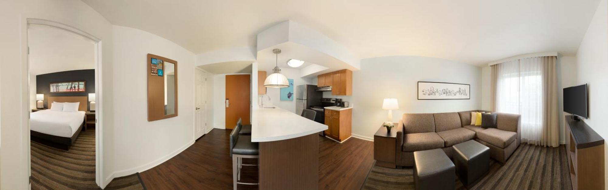 Hotel Hyatt House Airport 3*