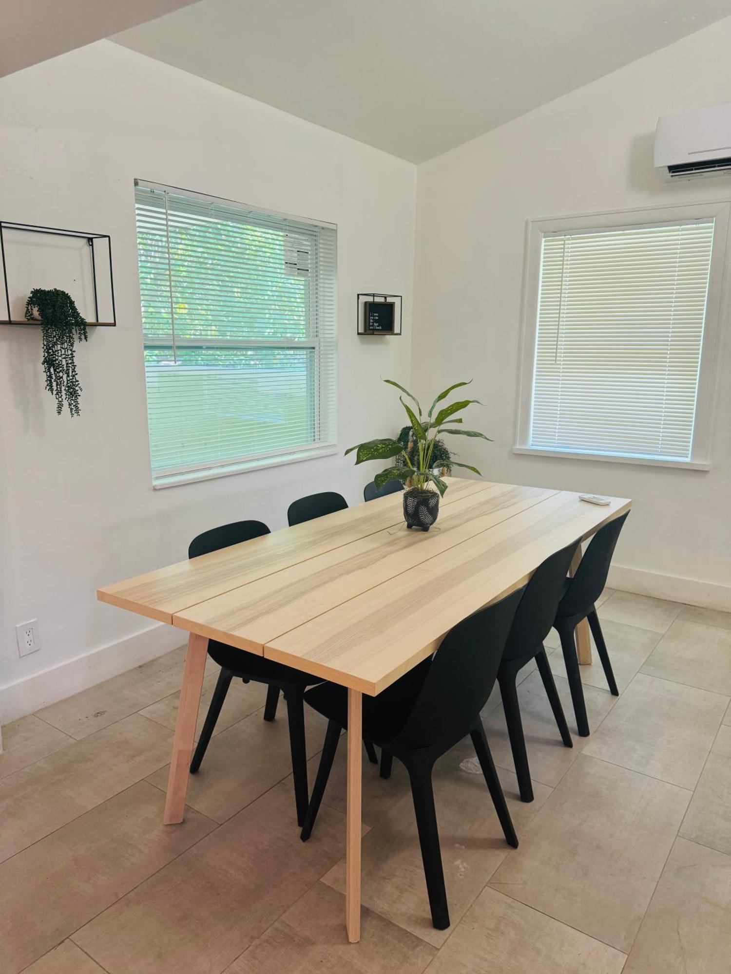 Cozy 2 Bedroom Miami