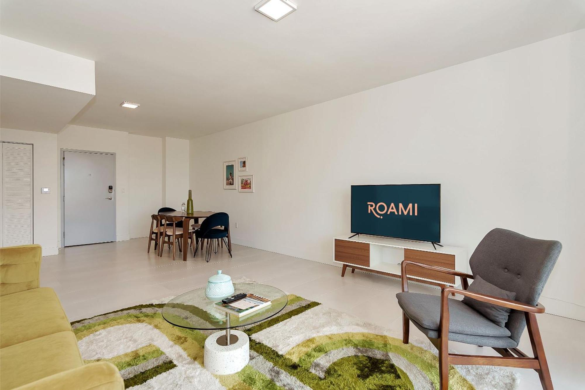 Roami At Grove 27