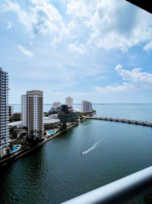 Luxury In Icon W Brickell Apartment Miami