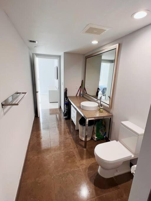 Luxury In Icon W Brickell Apartment