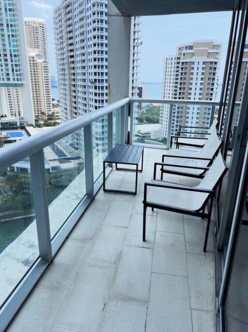 Luxury In Icon W Brickell *