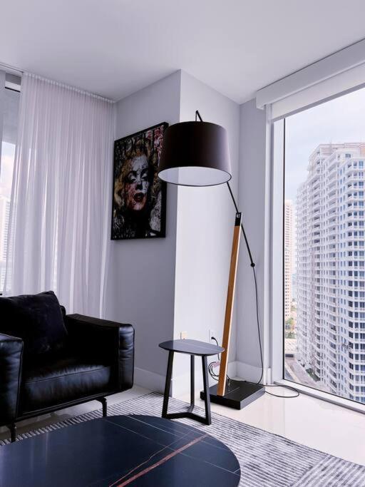 Luxury In Icon W Brickell *