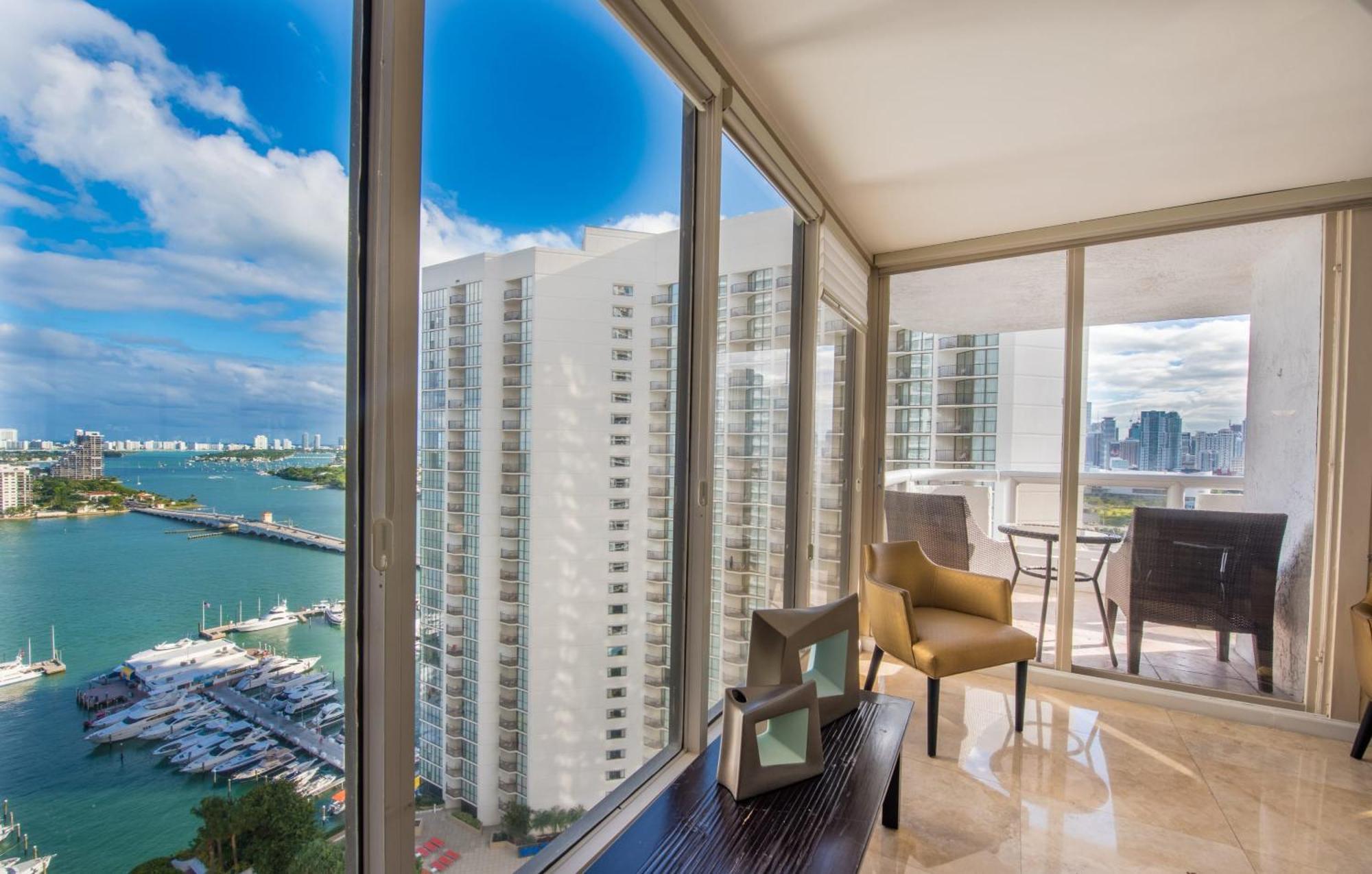 Appartement Serene Two-bedroom Bay View *