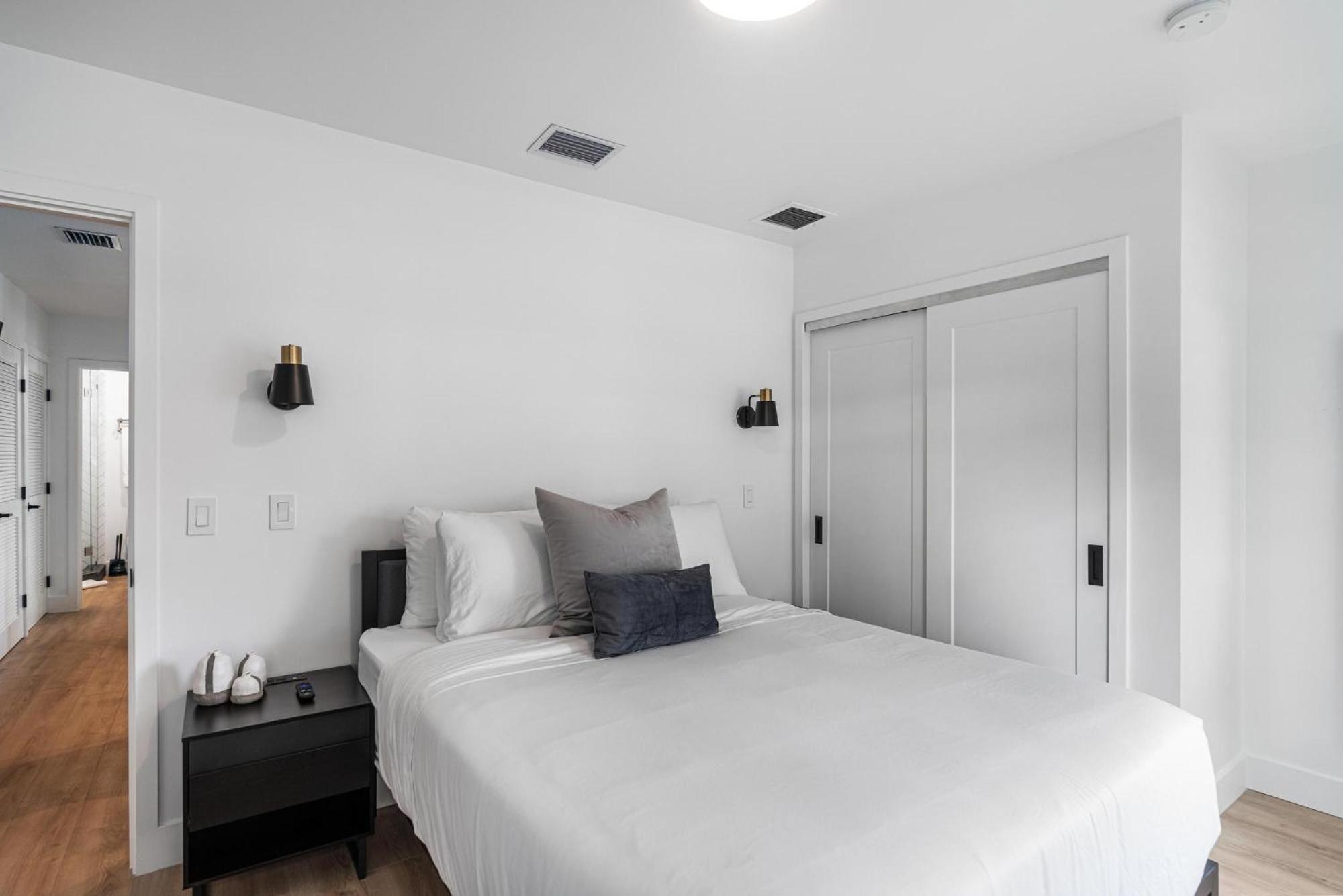 Apartment Lux Retreat By Renzzi *