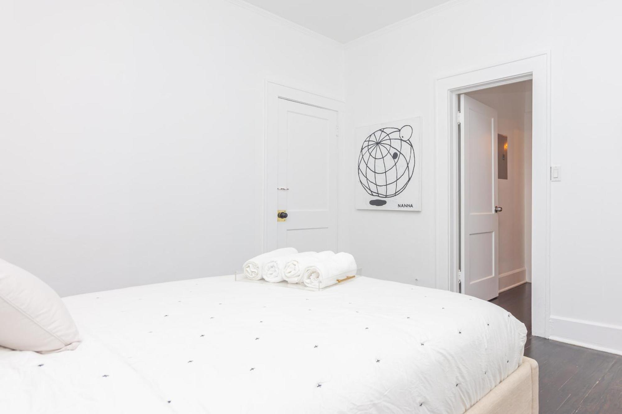 2-bdrm -heart Wynwood & Edgewater- Private Parking Apartment Miami