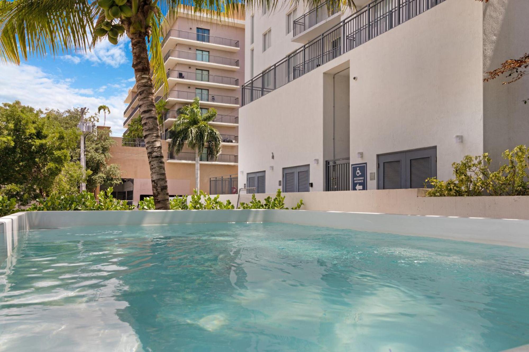 Appartement Roami At Grove 27 Miami