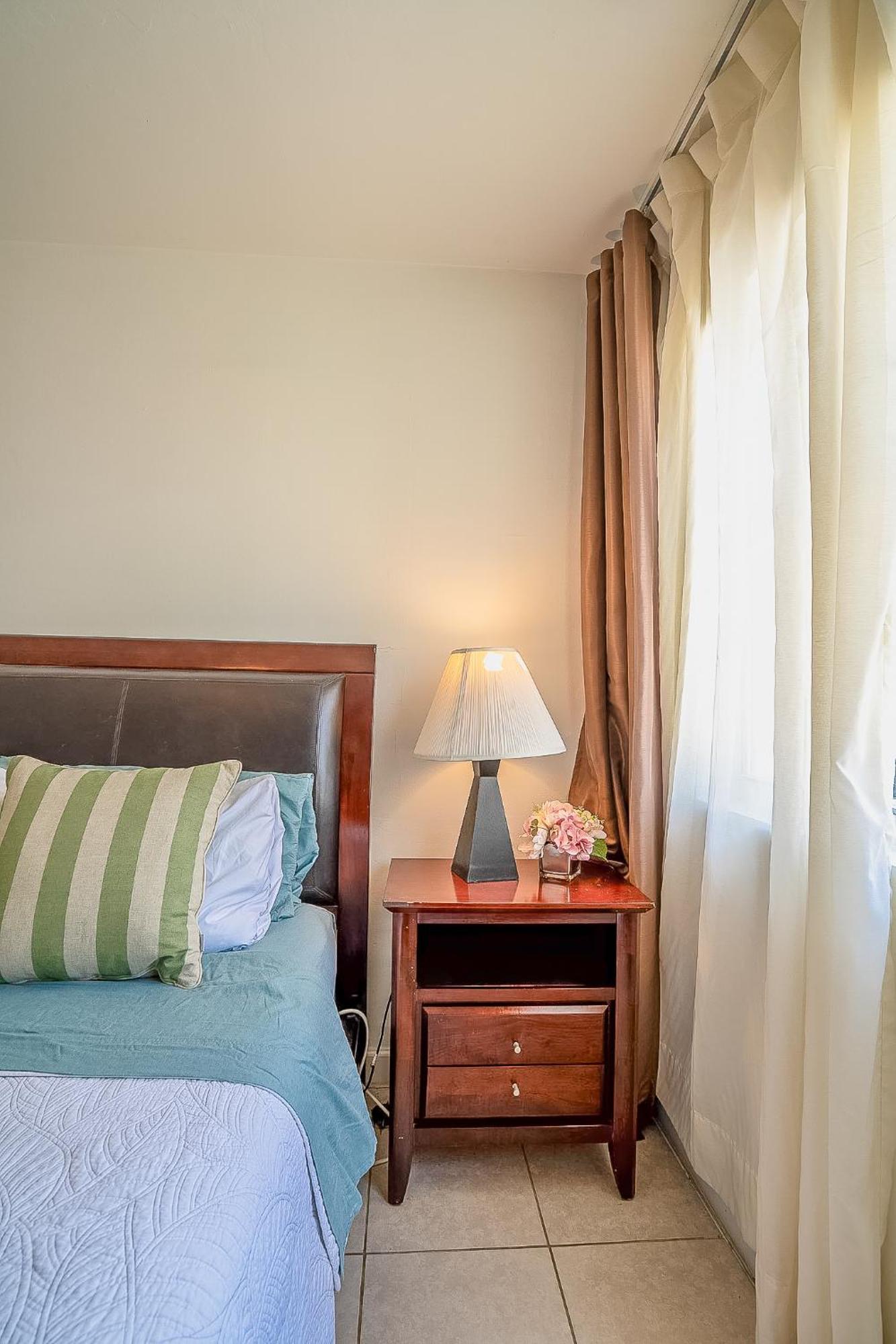 Cheerful 4 Bedroom With Free Parking Holiday home Miami