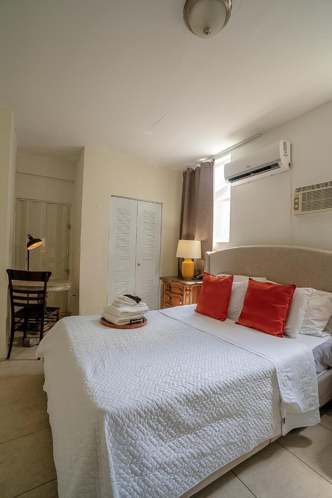 Cheerful 4 Bedroom With Free Parking Miami