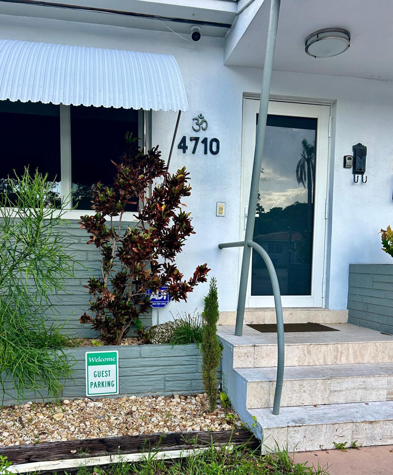 Llano Atelier Miami
