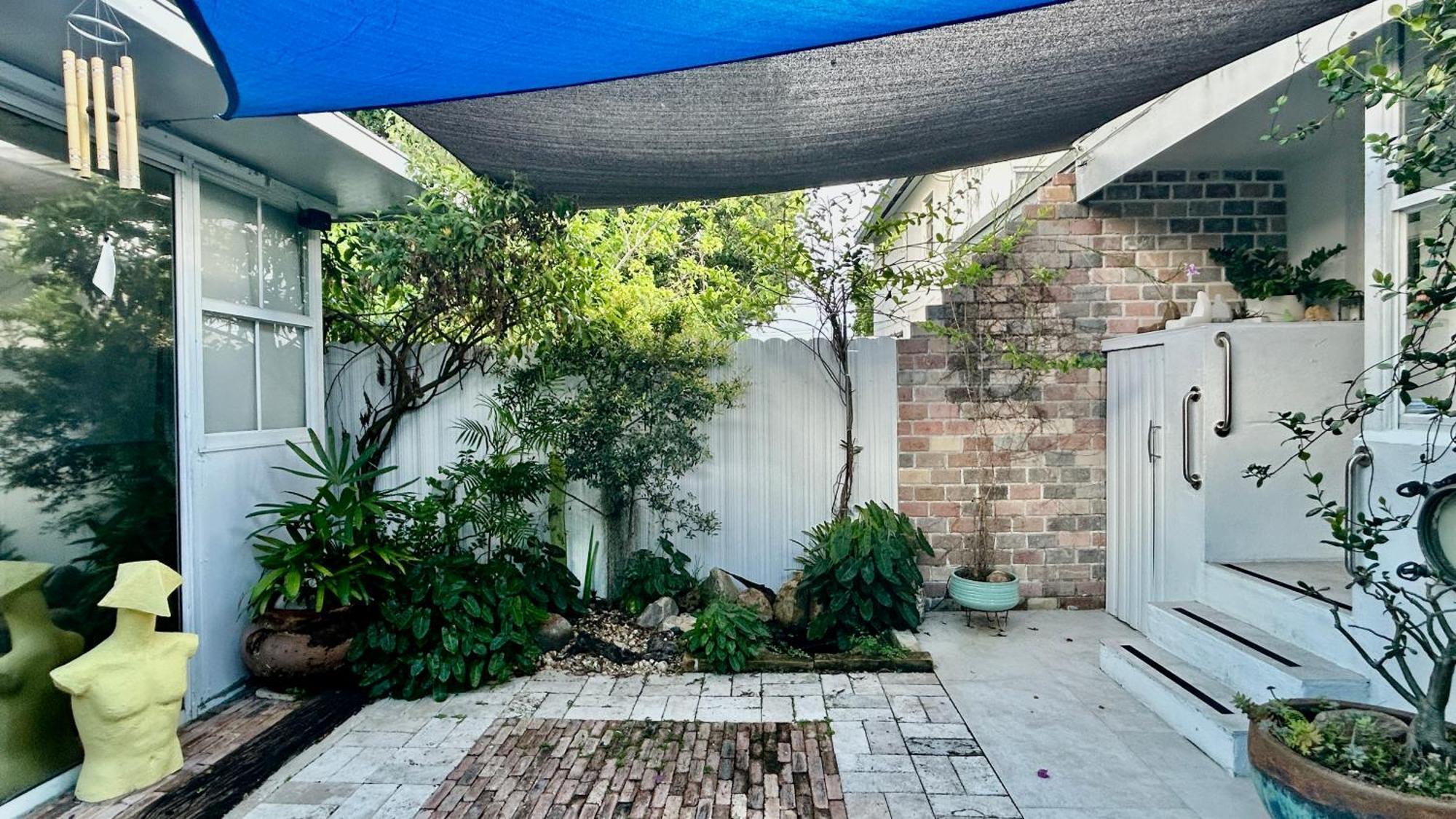 Llano Atelier Miami