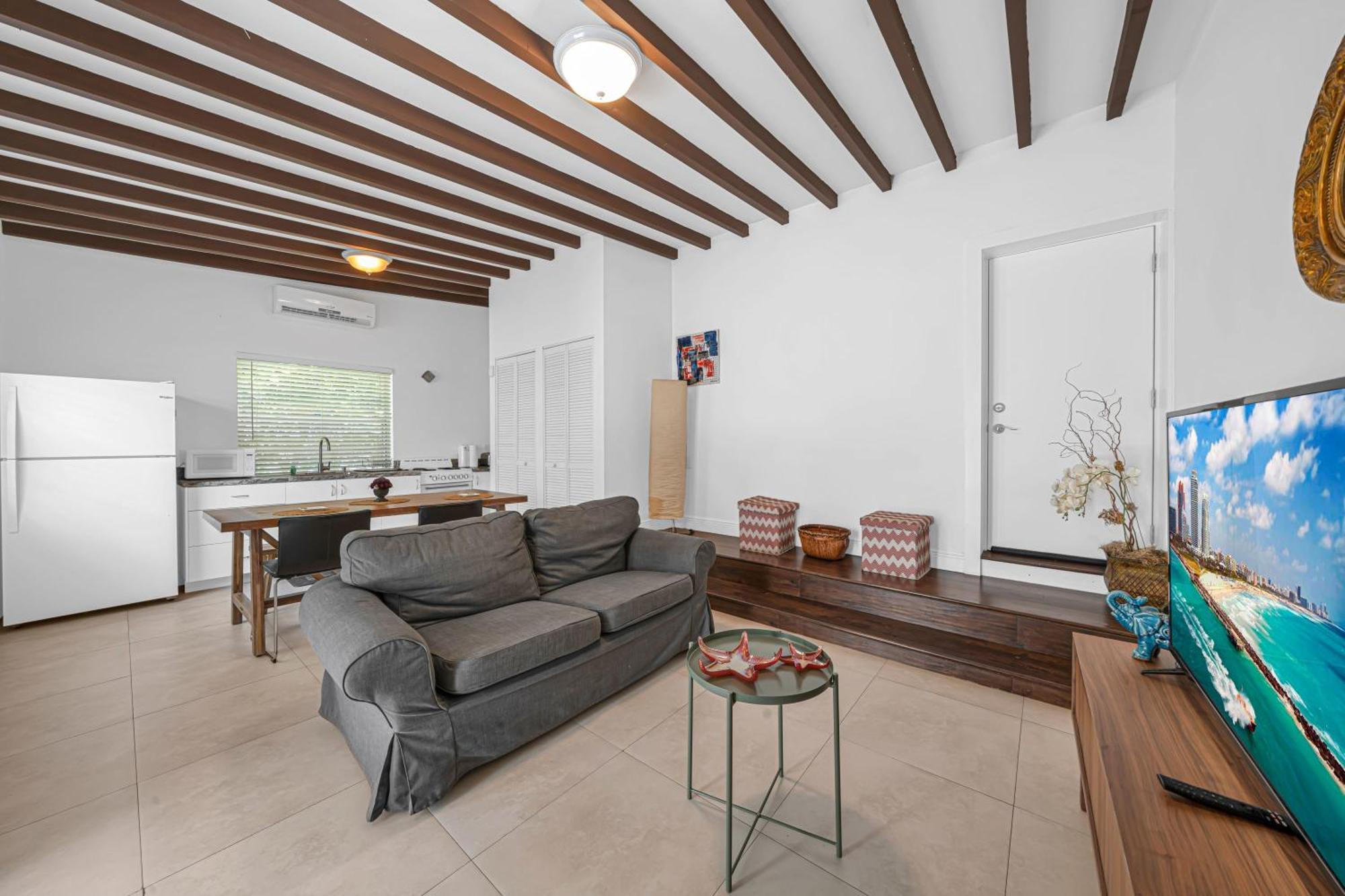 Casa Havana - Renovated One Bedroom In Ferienhaus Miami