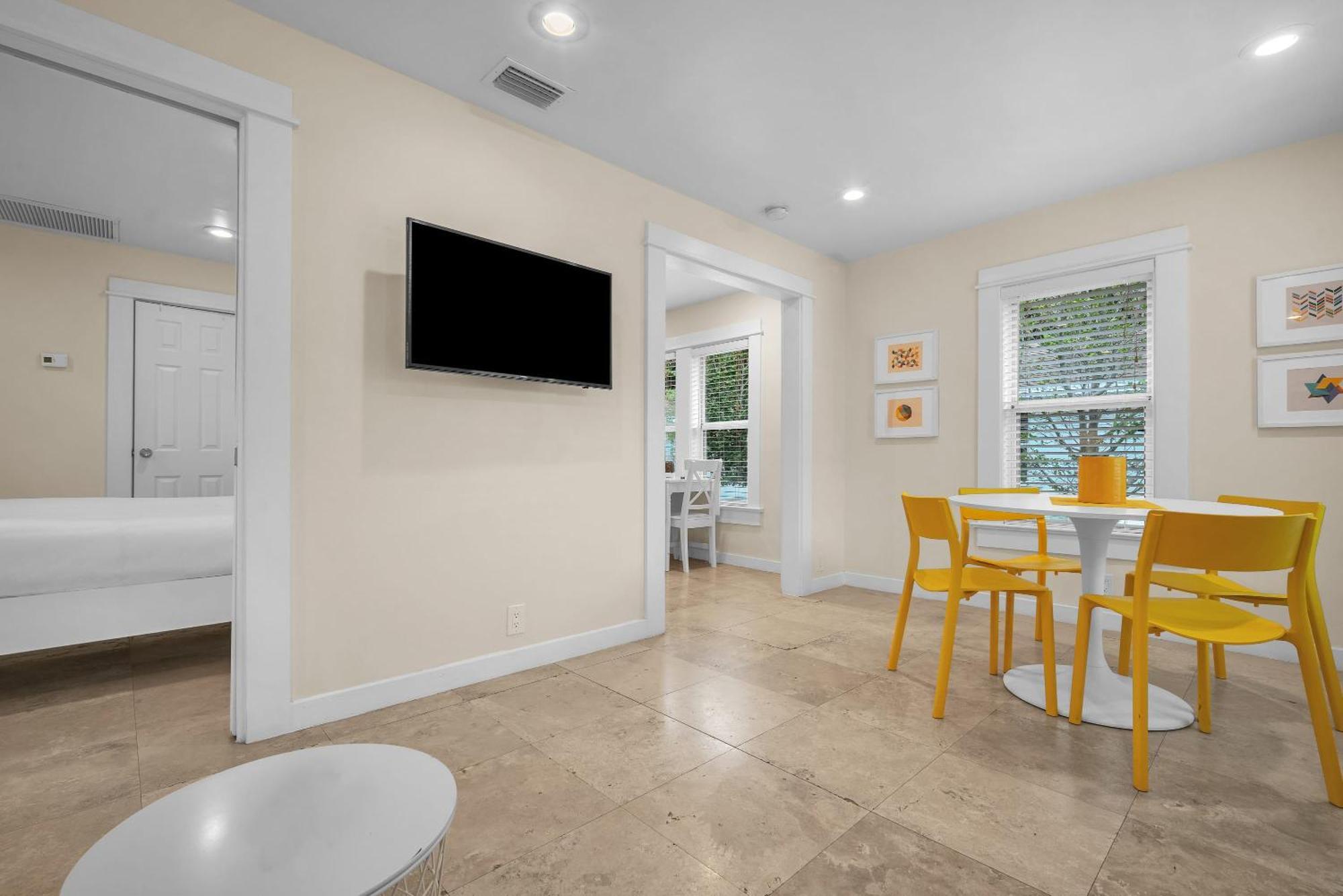Holiday home Renovated Grove -near Coconut Grove