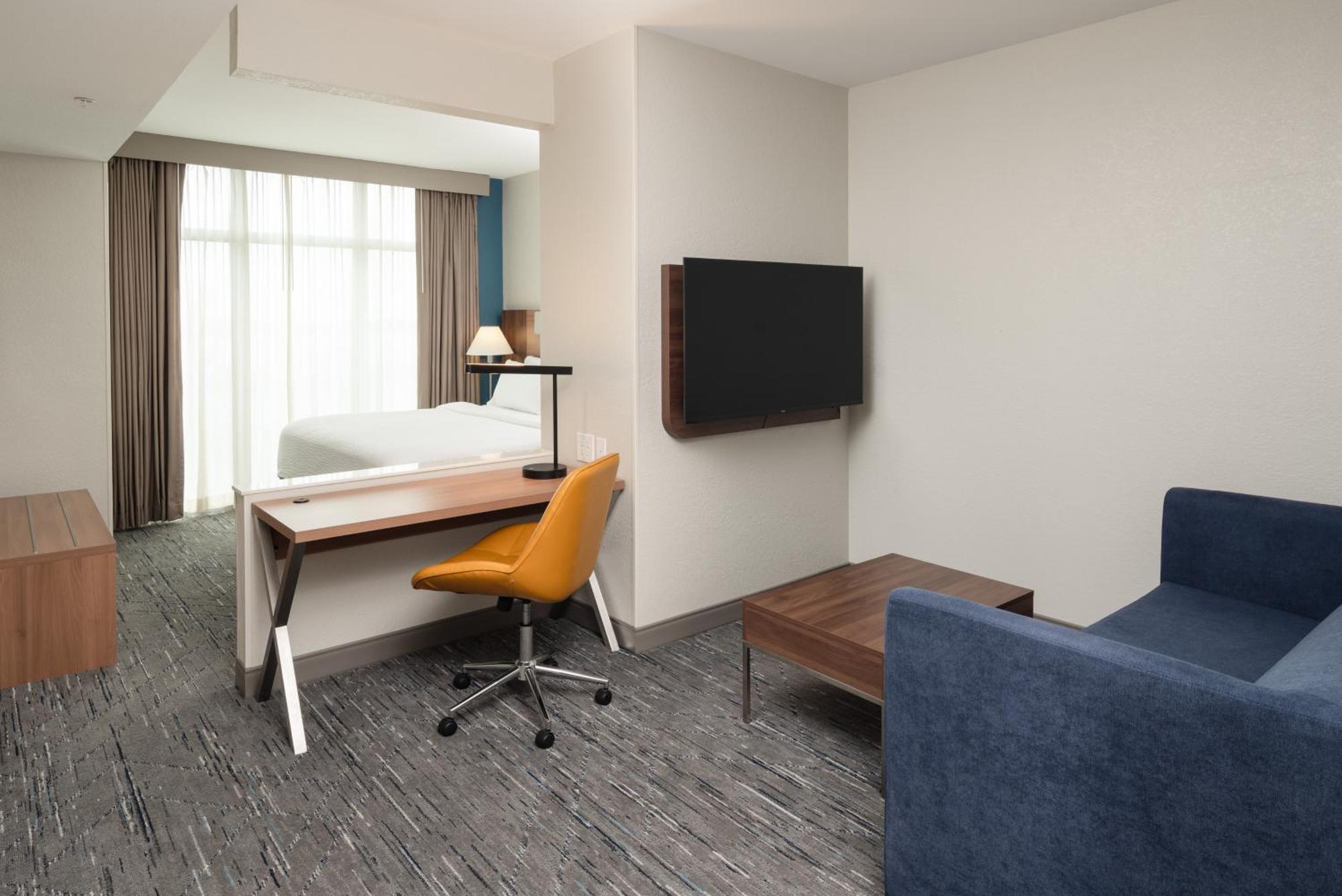 Express Airport-blue Lagoon Area By Ihg 4* Miami