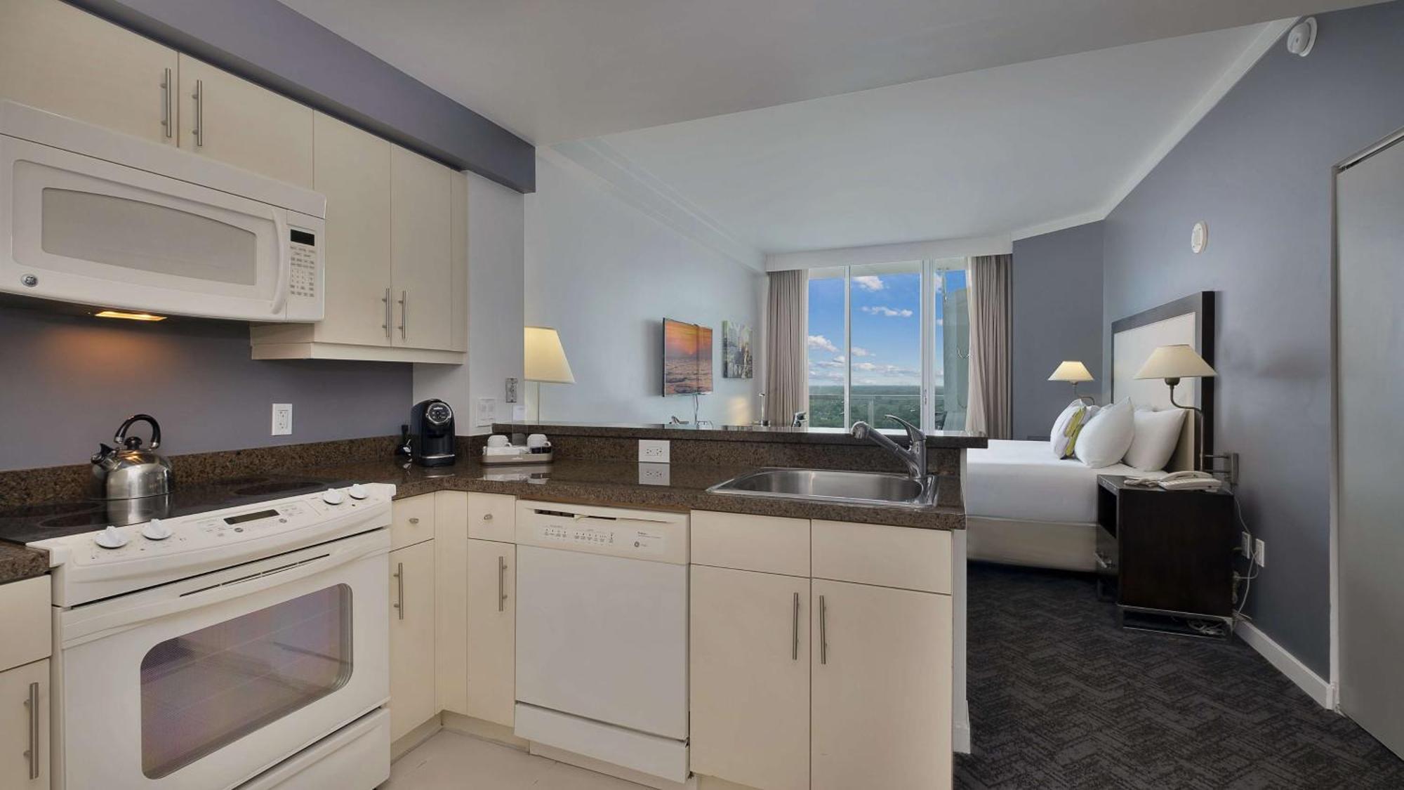 Hotel Arya Bw Premier Collection 4*