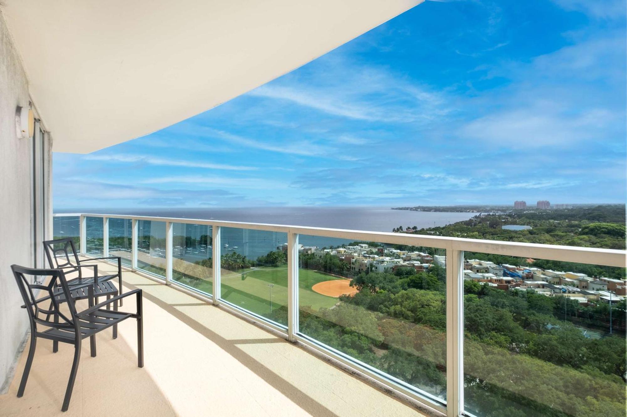 Arya Bw Premier Collection Hotel Miami