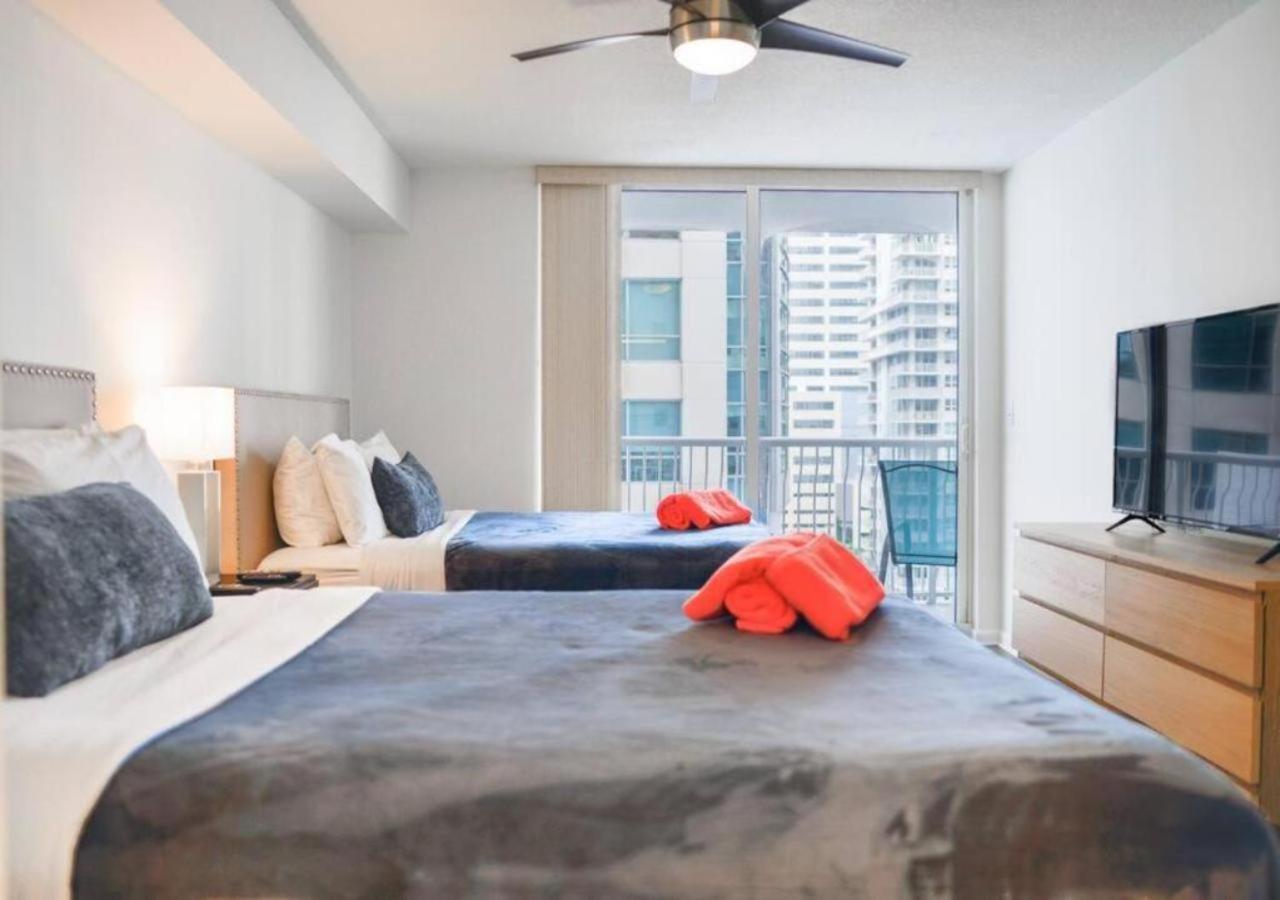 Stunning 1/1 @brickell Free Parking/pool *