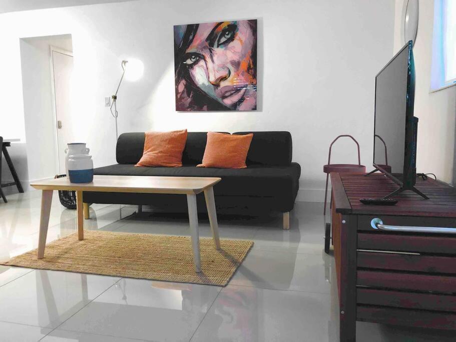 Apartment Groveo4 10 Min From The *