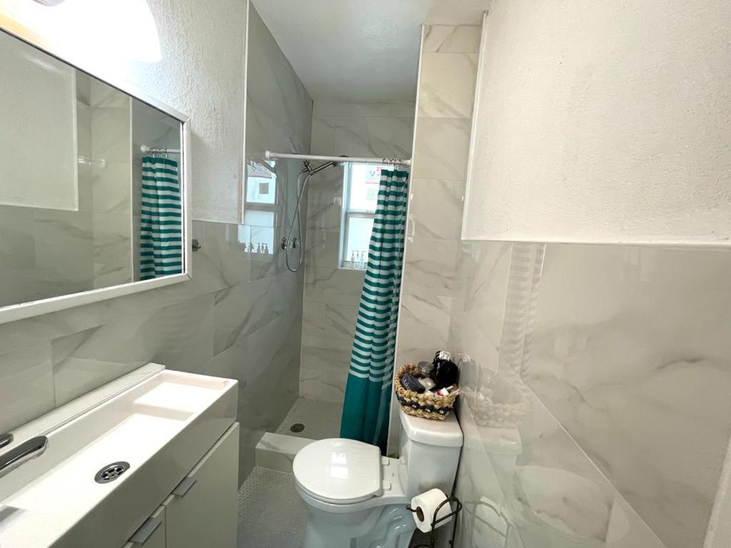 Cozy Near Coconut Grove - 7c Apartment Miami