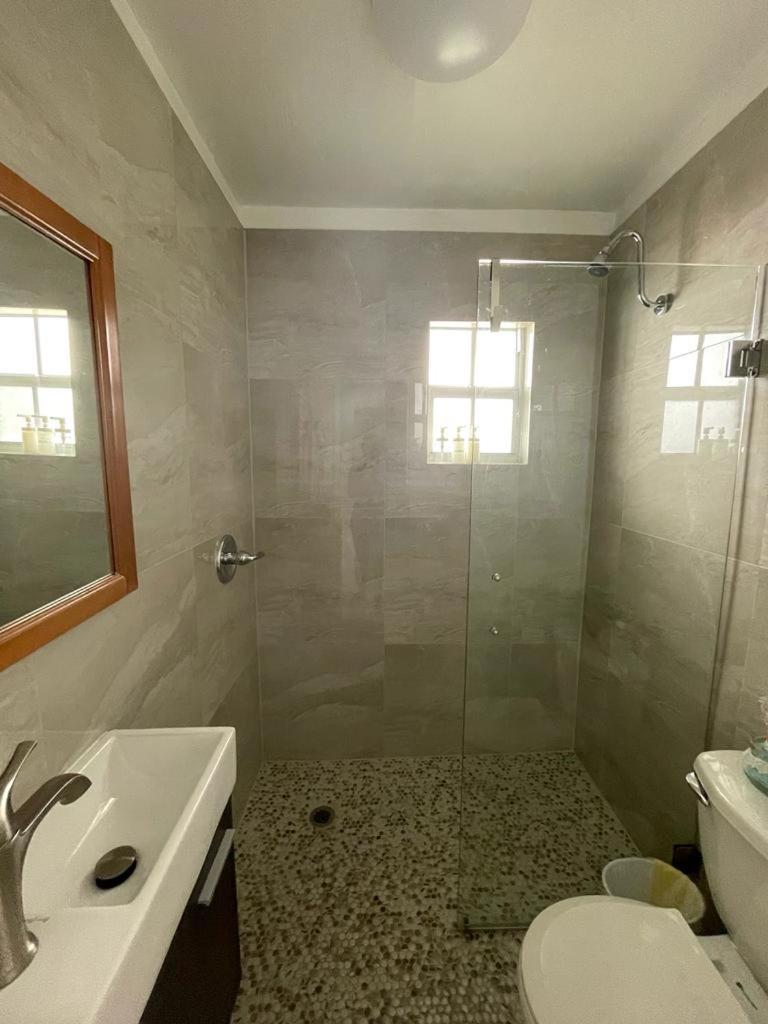 Cozy In The Heart Of Little Havana Privatunterkunft *