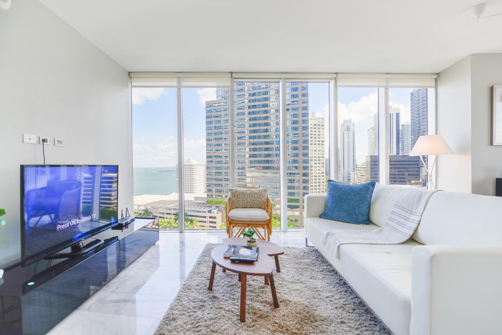 Breathtaking Views At Icon W Lux Brickell Apartment Miami
