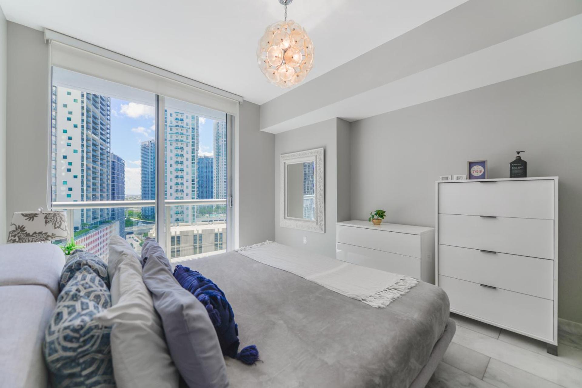 Breathtaking Views At Icon W Lux Brickell *