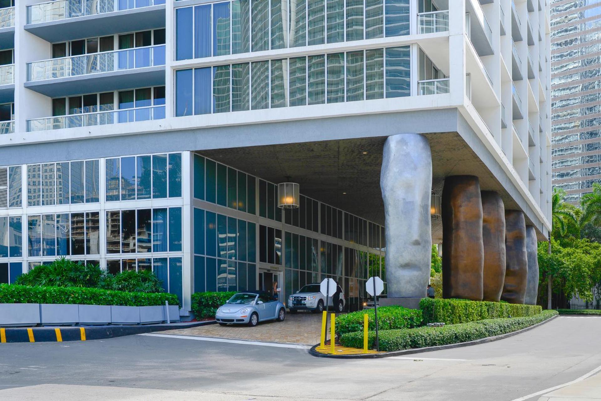 Breathtaking Views At Icon W Lux Brickell Miami