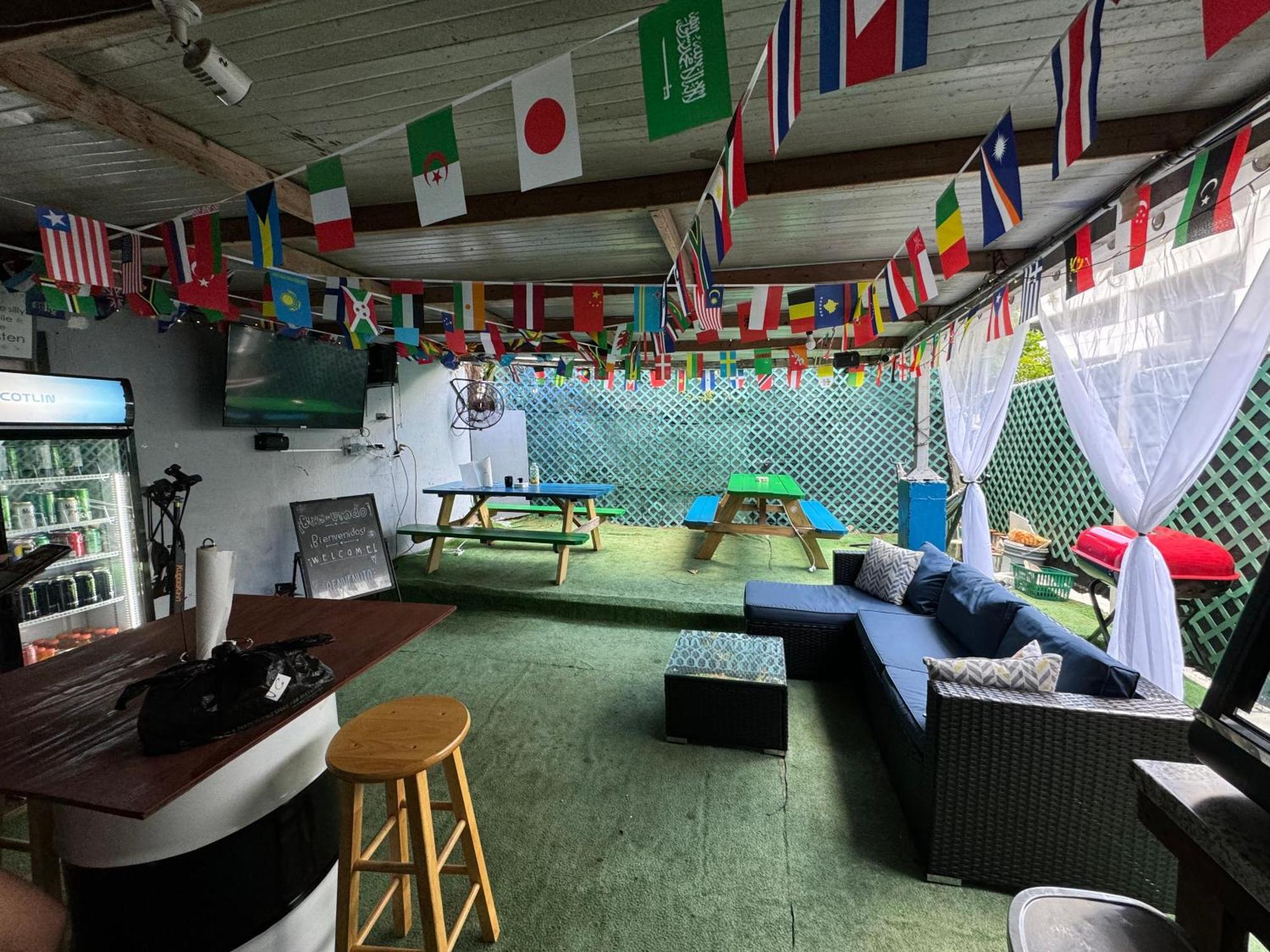 Oqp Vacations Hostel *